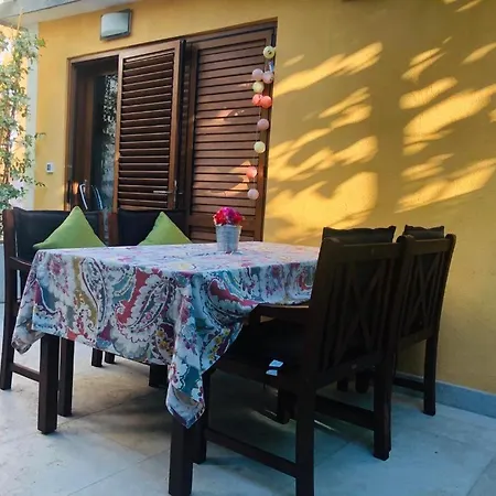 Dolores Appartement *