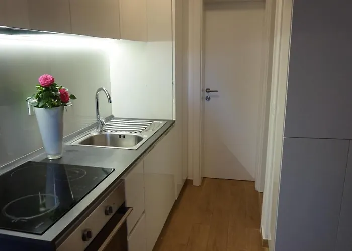 Dolores Ρόβινι