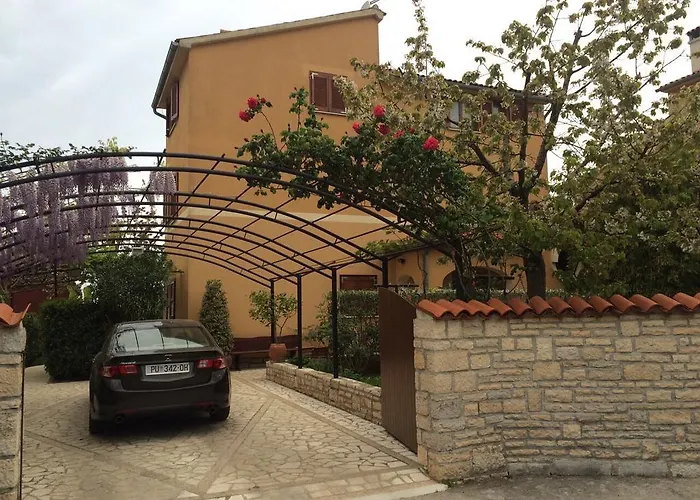 Διαμέρισμα Dolores